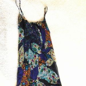 Beautiful flowy dress size S